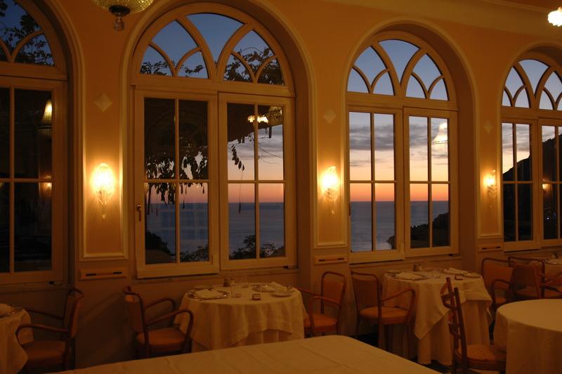 Hotel Villa Maria Равело Екстериор снимка