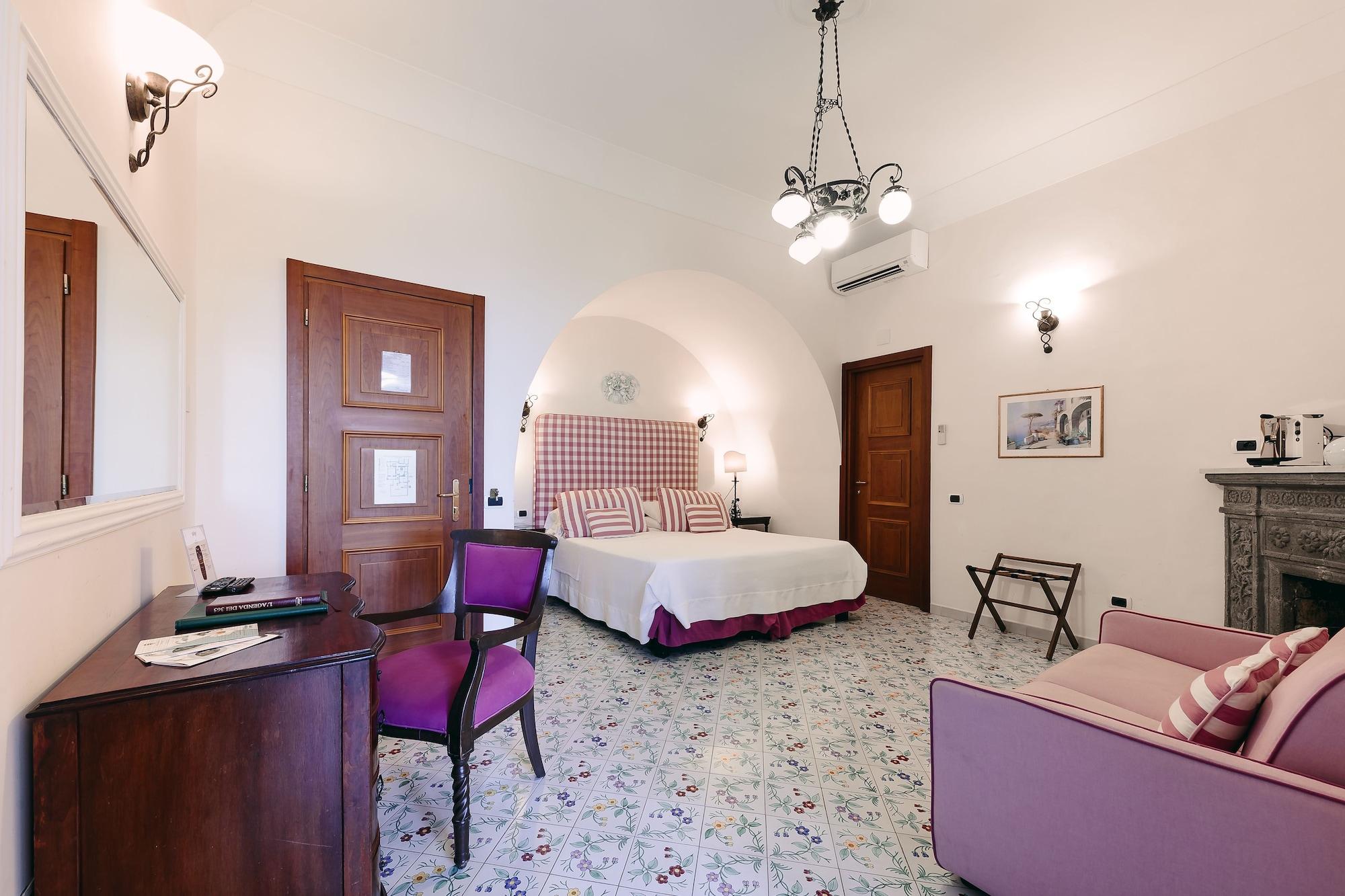 Hotel Villa Maria Равело Екстериор снимка