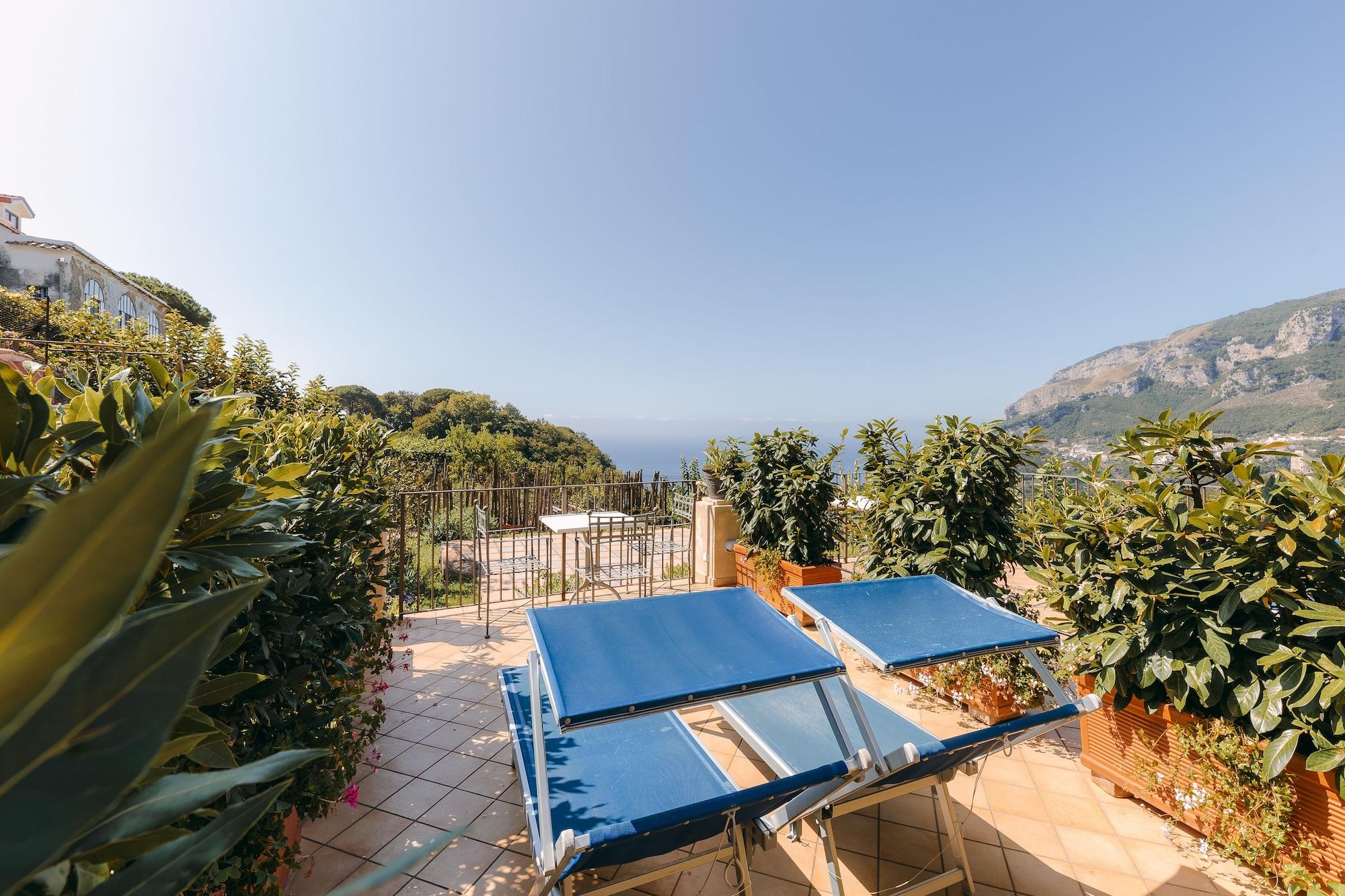 Hotel Villa Maria Равело Екстериор снимка