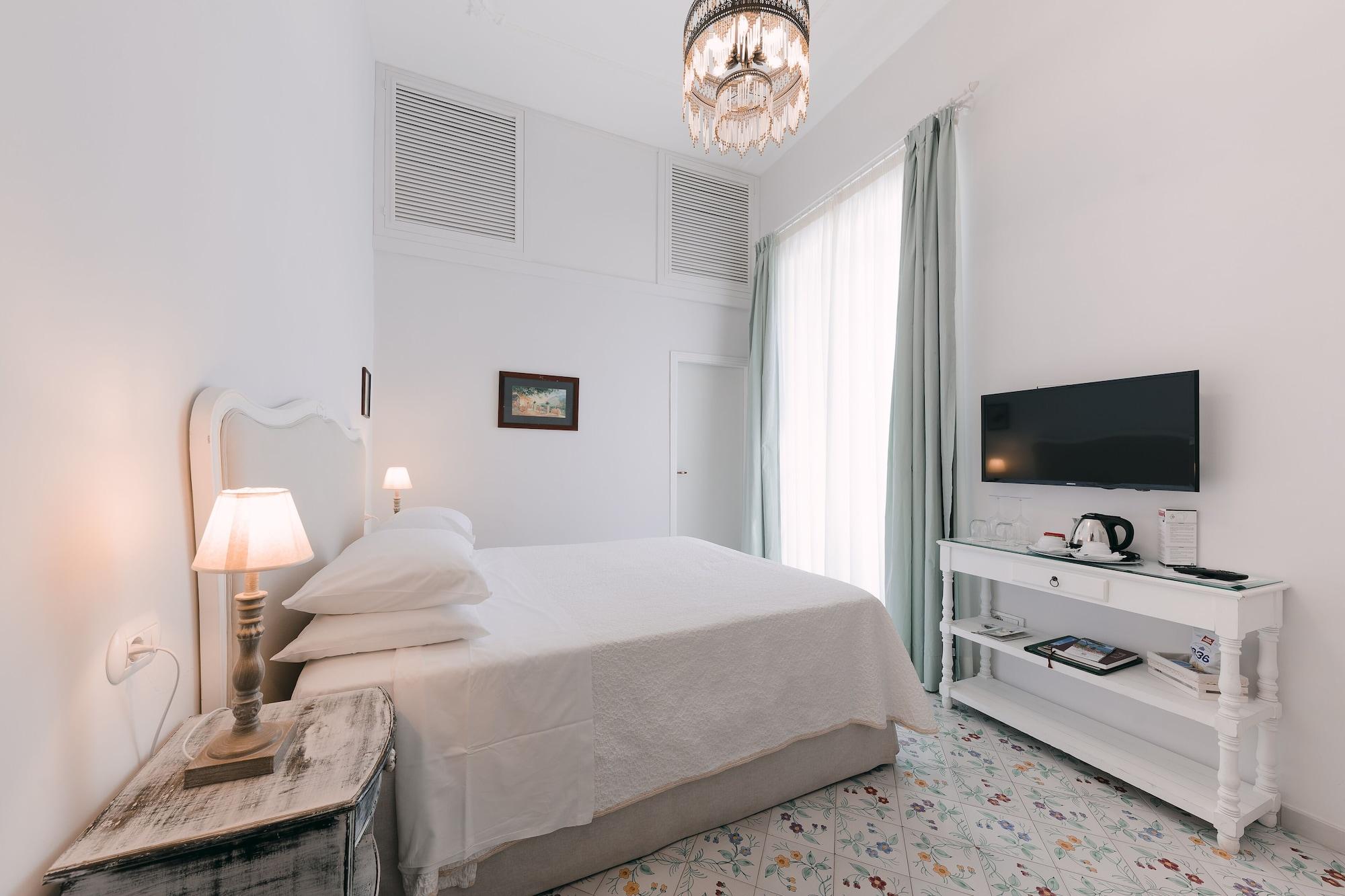 Hotel Villa Maria Равело Екстериор снимка