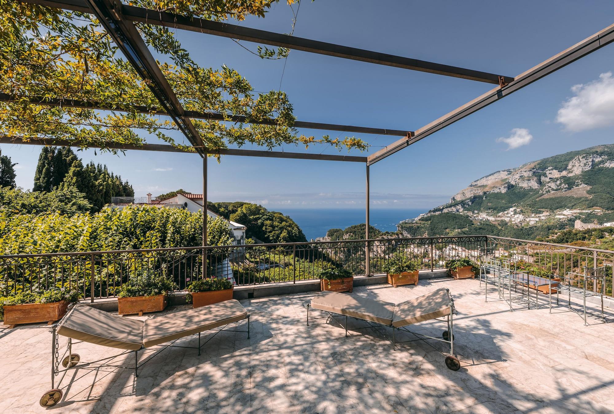 Hotel Villa Maria Равело Екстериор снимка