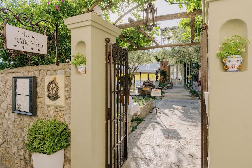 Hotel Villa Maria Равело Екстериор снимка
