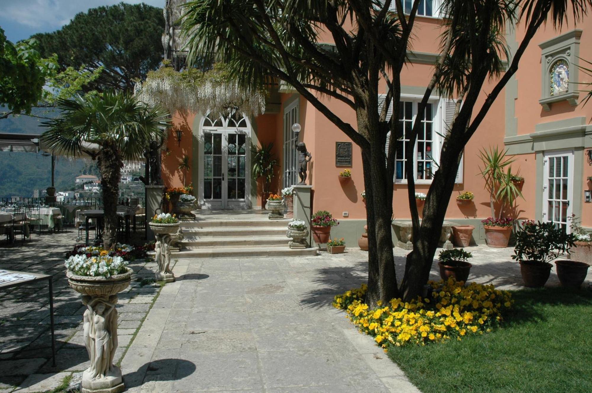 Hotel Villa Maria Равело Екстериор снимка