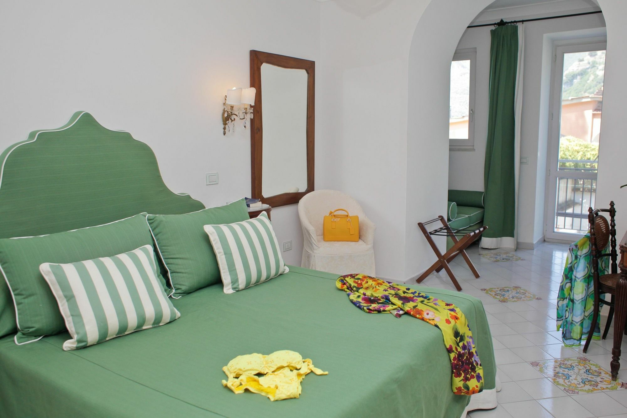 Hotel Villa Maria Равело Екстериор снимка