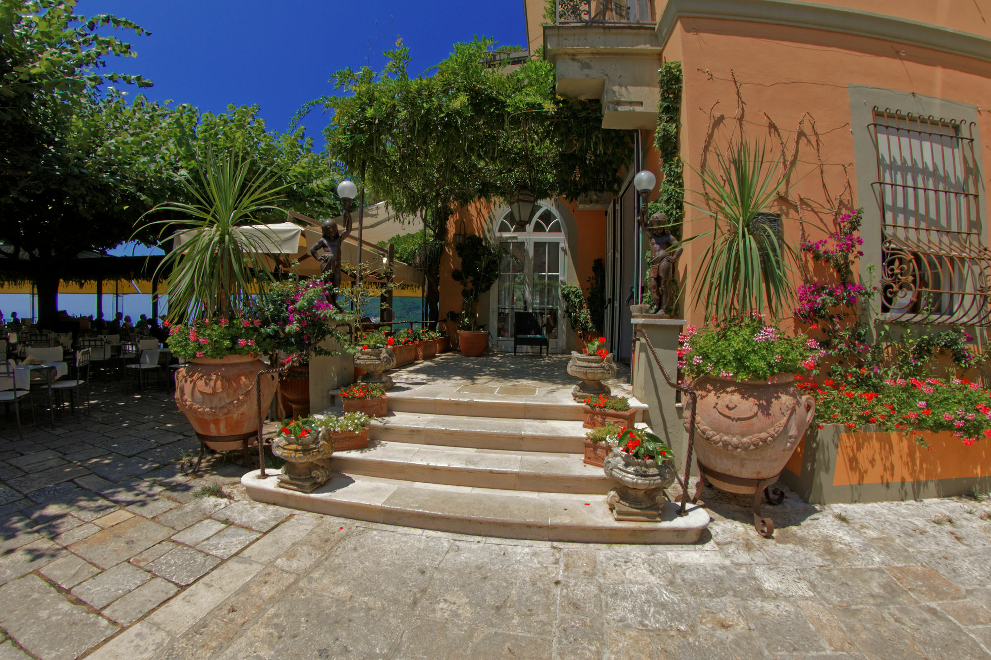 Hotel Villa Maria Равело Екстериор снимка
